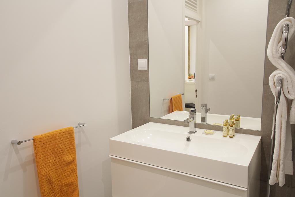 Design Duplex Apartment Ba/ Chiado Lisboa Habitación foto