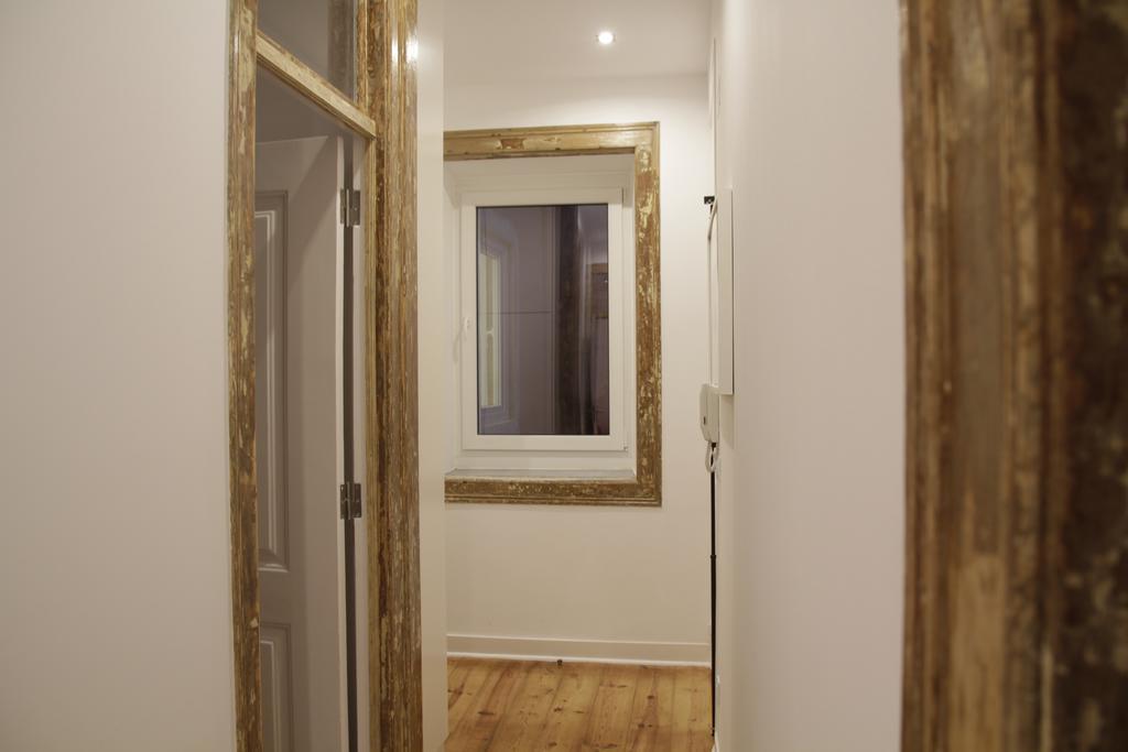 Design Duplex Apartment Ba/ Chiado Lisboa Habitación foto