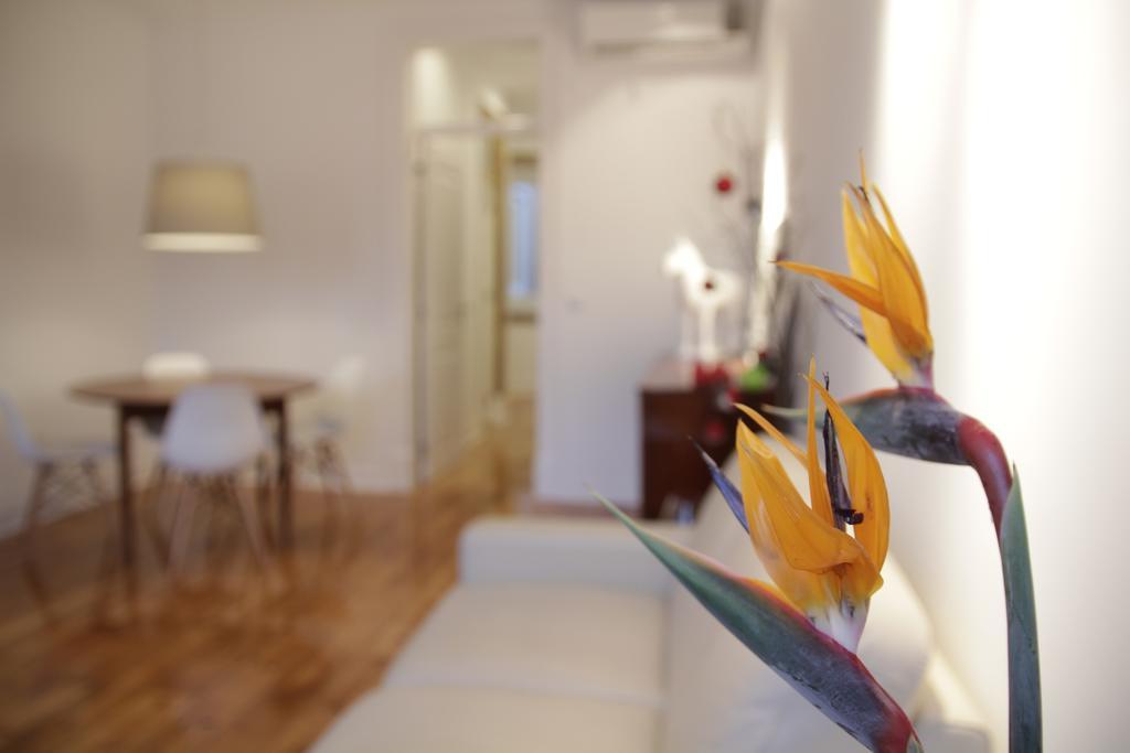 Design Duplex Apartment Ba/ Chiado Lisboa Habitación foto