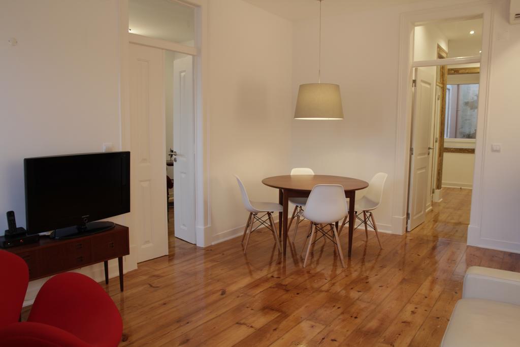 Design Duplex Apartment Ba/ Chiado Lisboa Habitación foto