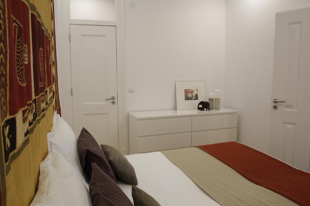 Design Duplex Apartment Ba/ Chiado Lisboa Habitación foto